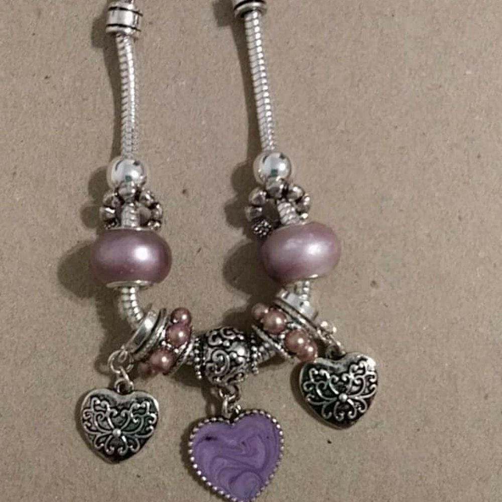 Bead bracelet